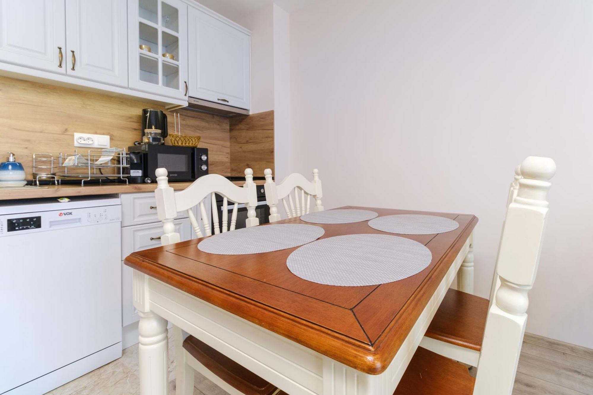 Ldv 13 Apartments Free Private Parking Пловдив Номер фото