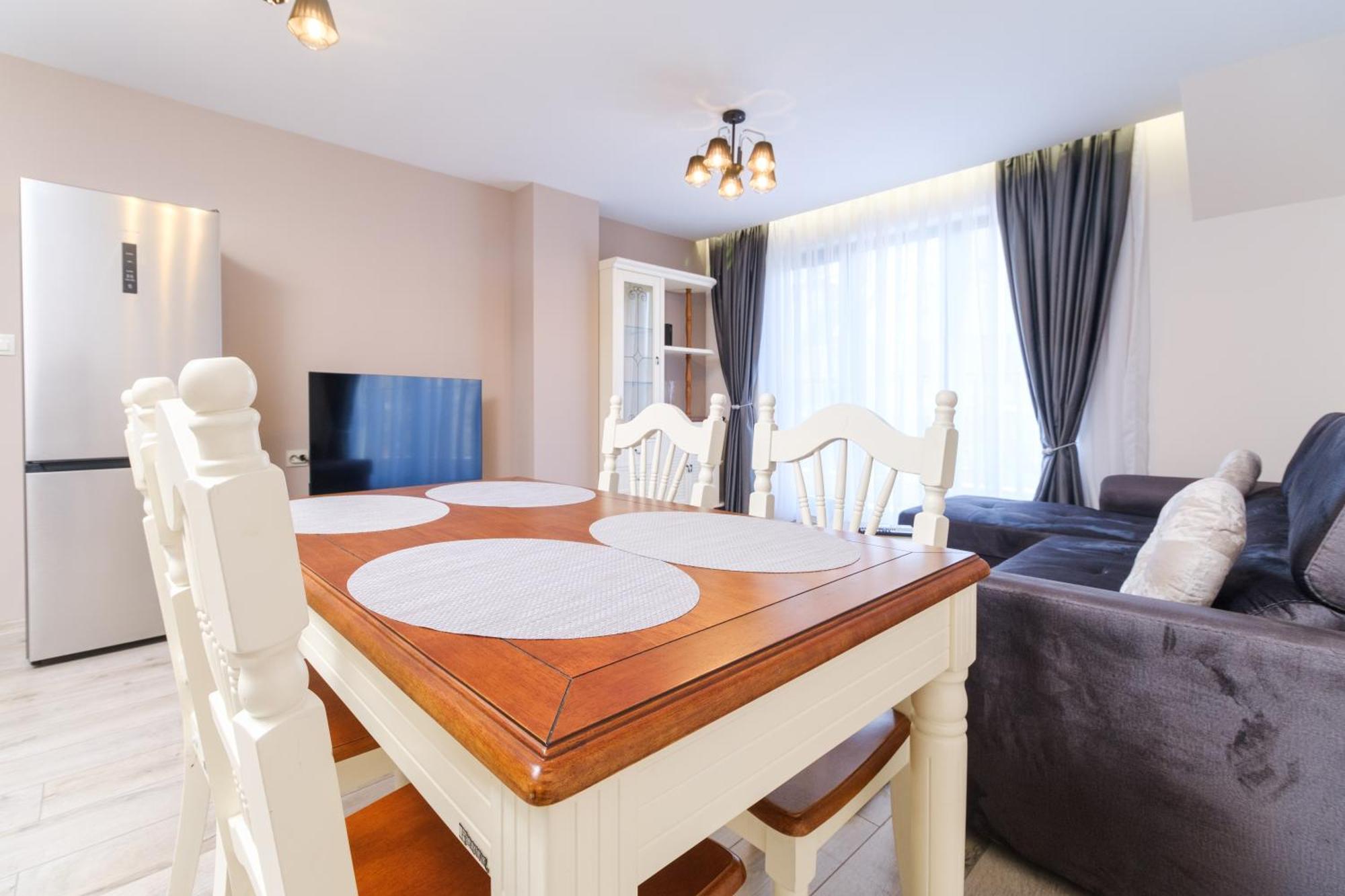 Ldv 13 Apartments Free Private Parking Пловдив Экстерьер фото