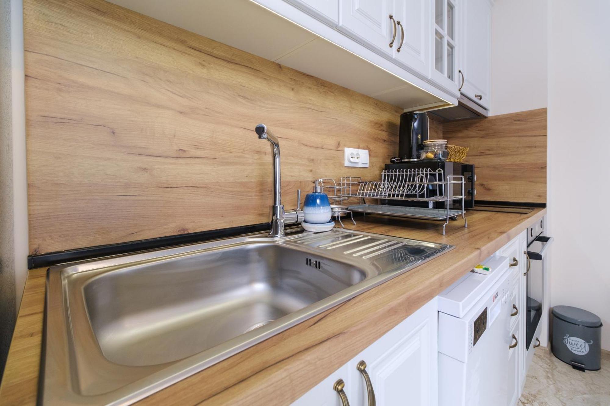 Ldv 13 Apartments Free Private Parking Пловдив Номер фото