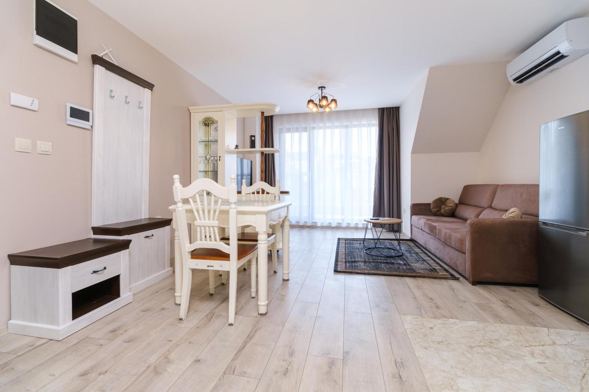 Ldv 13 Apartments Free Private Parking Пловдив Экстерьер фото