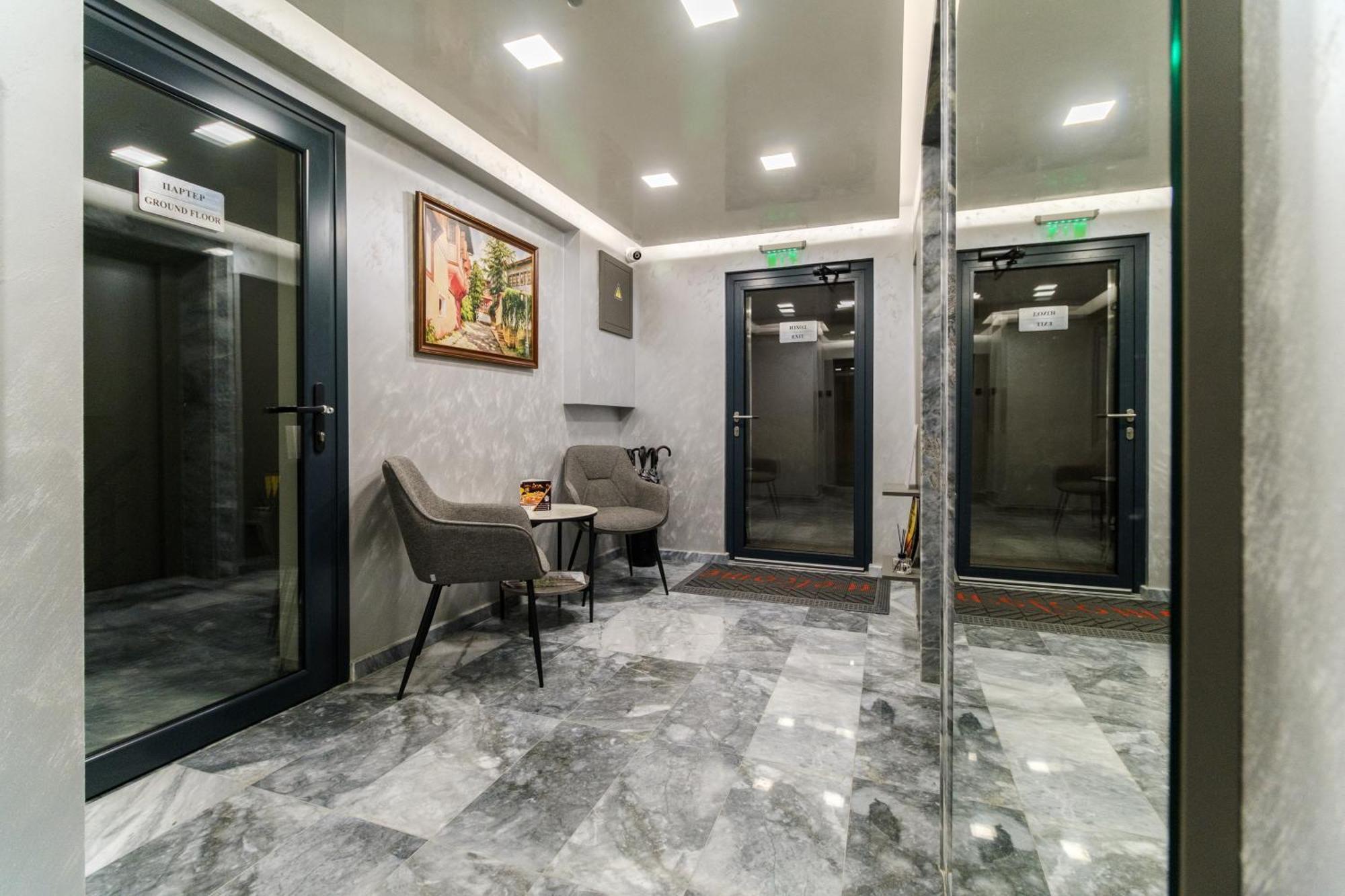 Ldv 13 Apartments Free Private Parking Пловдив Экстерьер фото